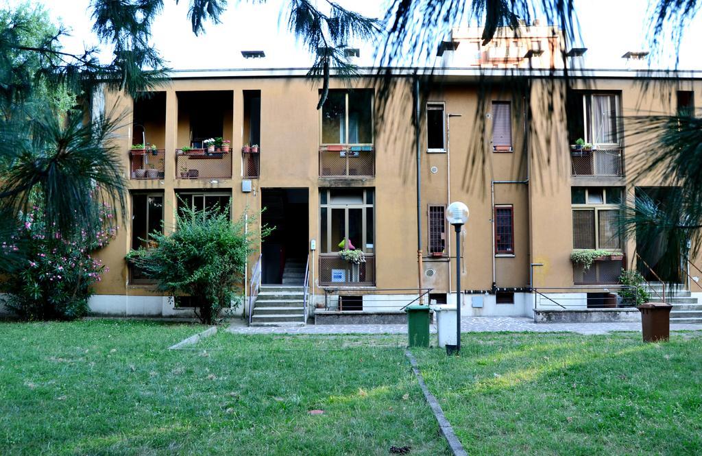Apartment Pop House